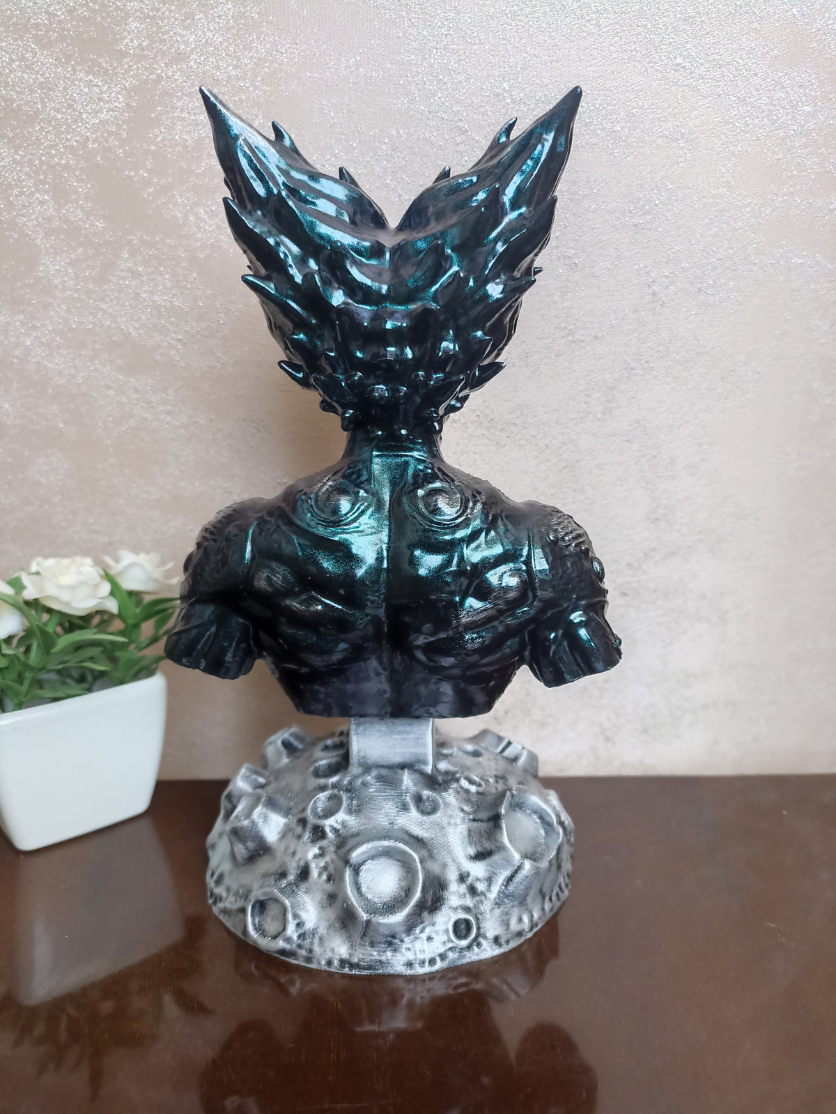 Cosmic Garou Bust