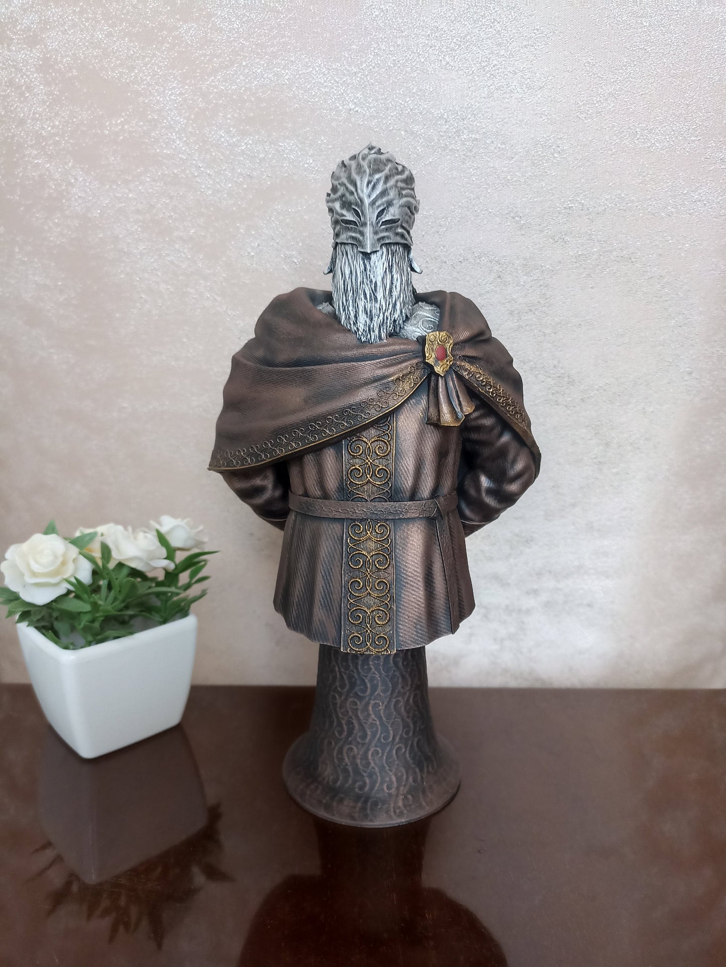 Sir Ansbach resin display, Elden Ring fan art collector desk decoration gift