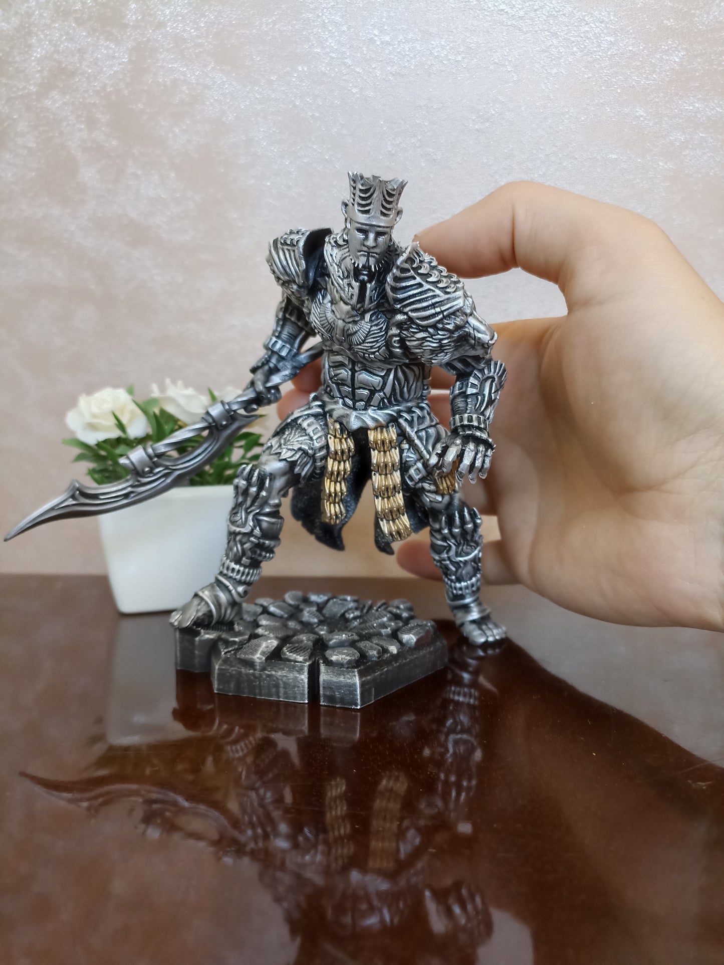 Champion Gundyr Dark Souls Figure