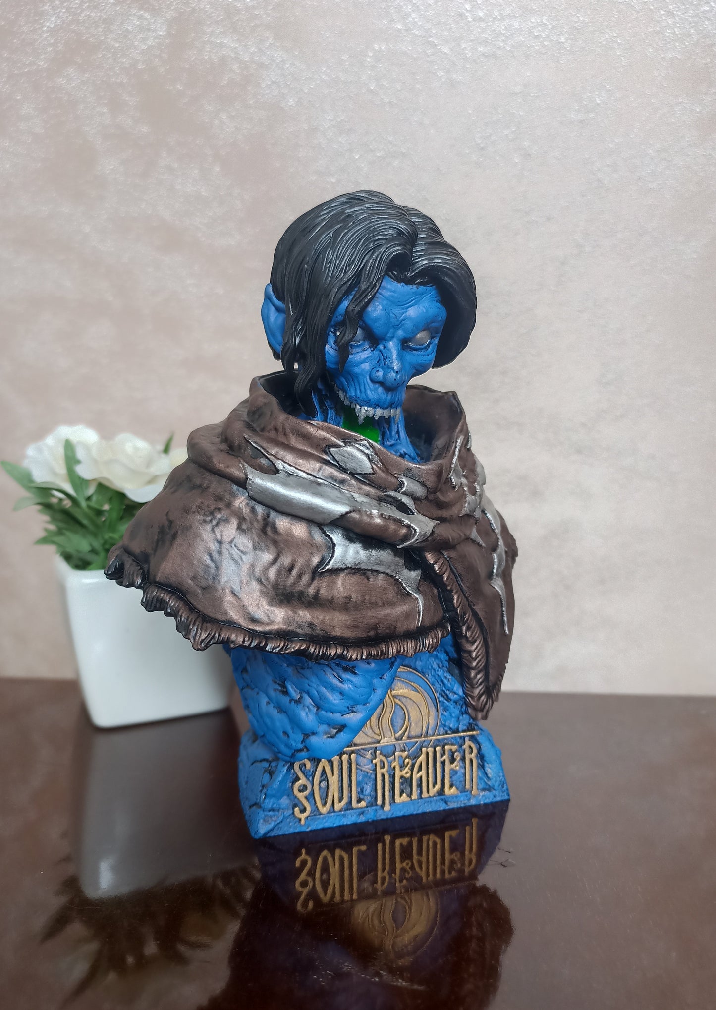 Raziel Bust, Soul Reaver Figure