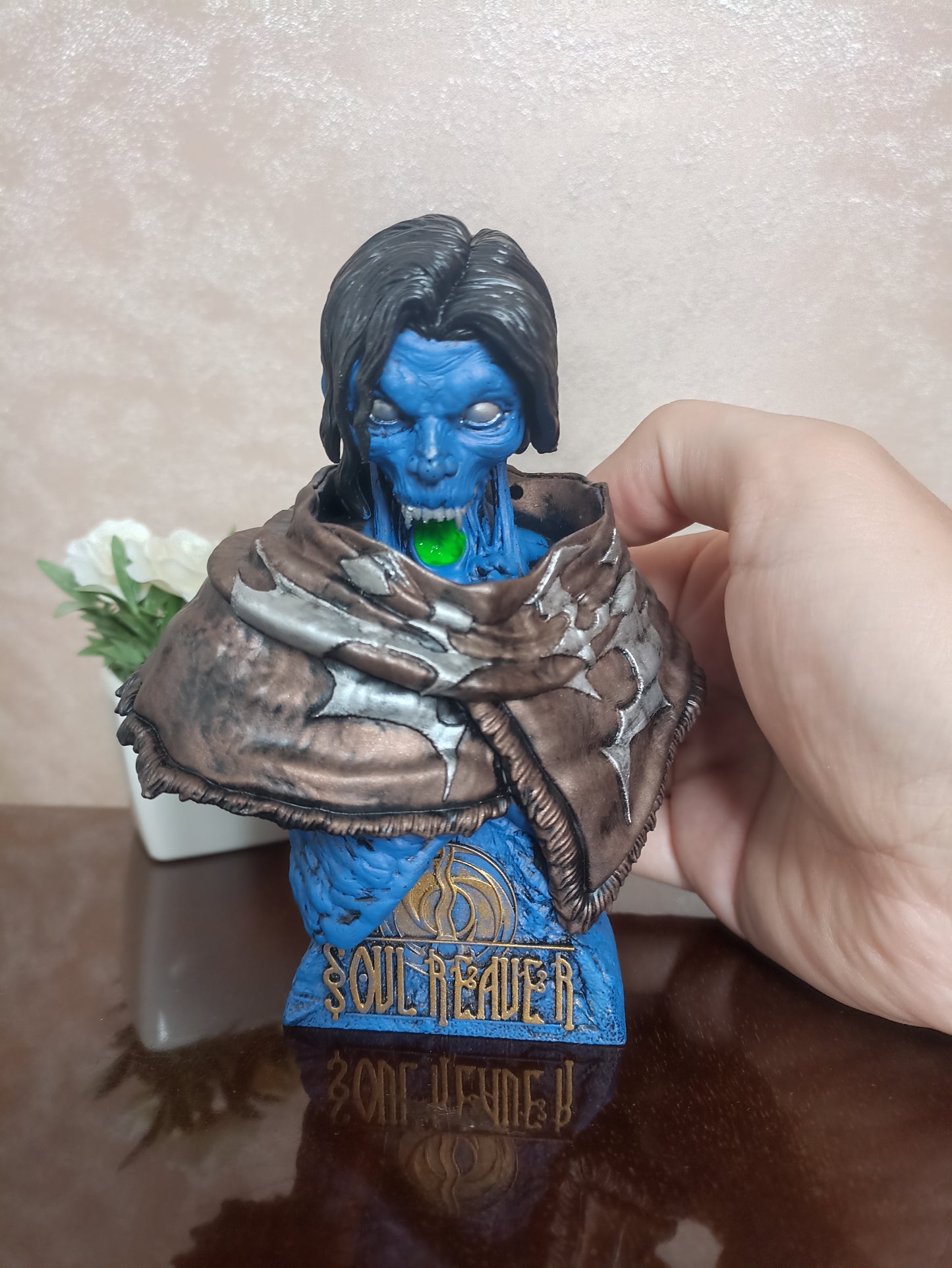 Raziel Bust, Soul Reaver Figure