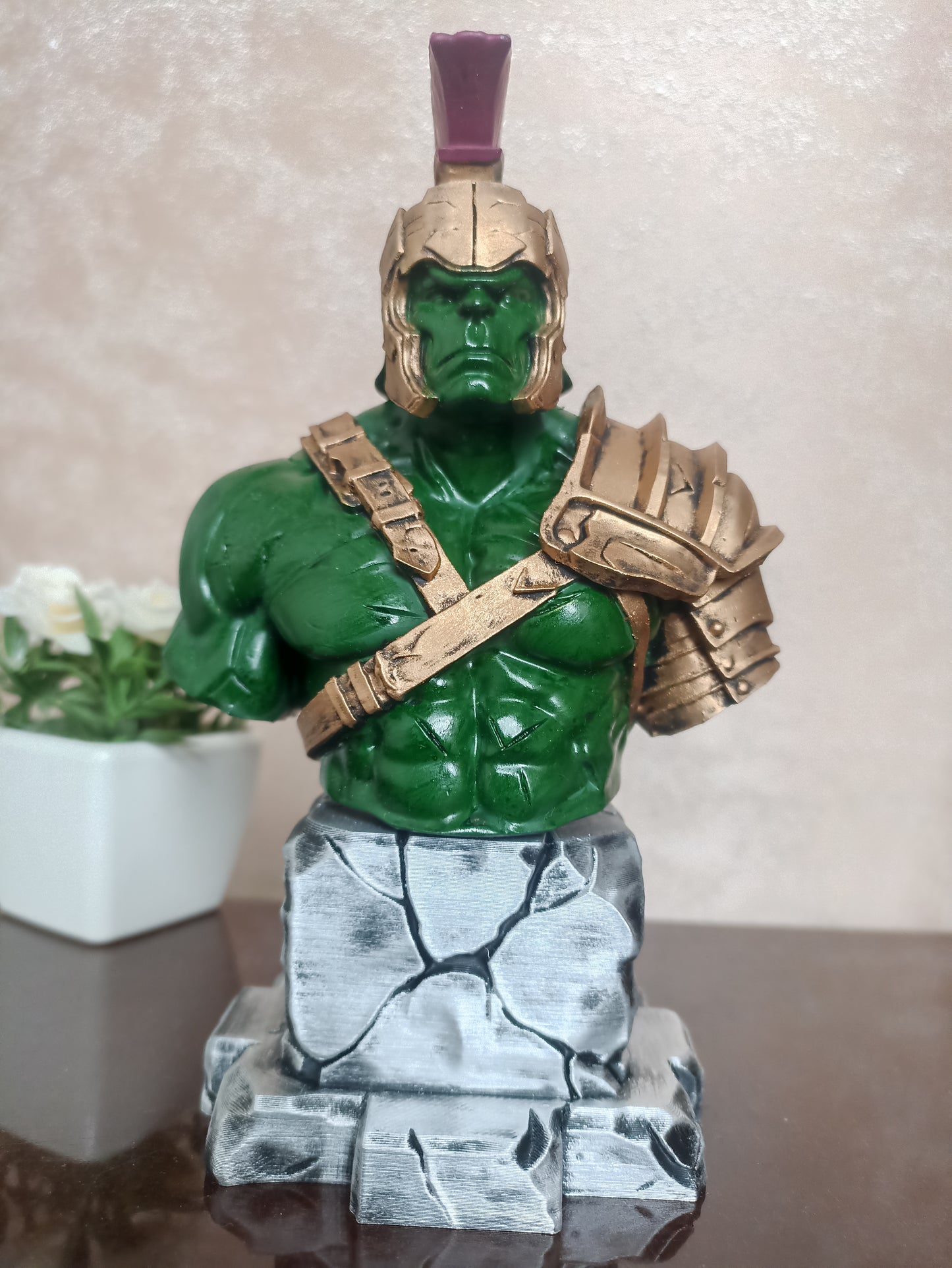 Marvel gladiator Hulk resin statue collectible