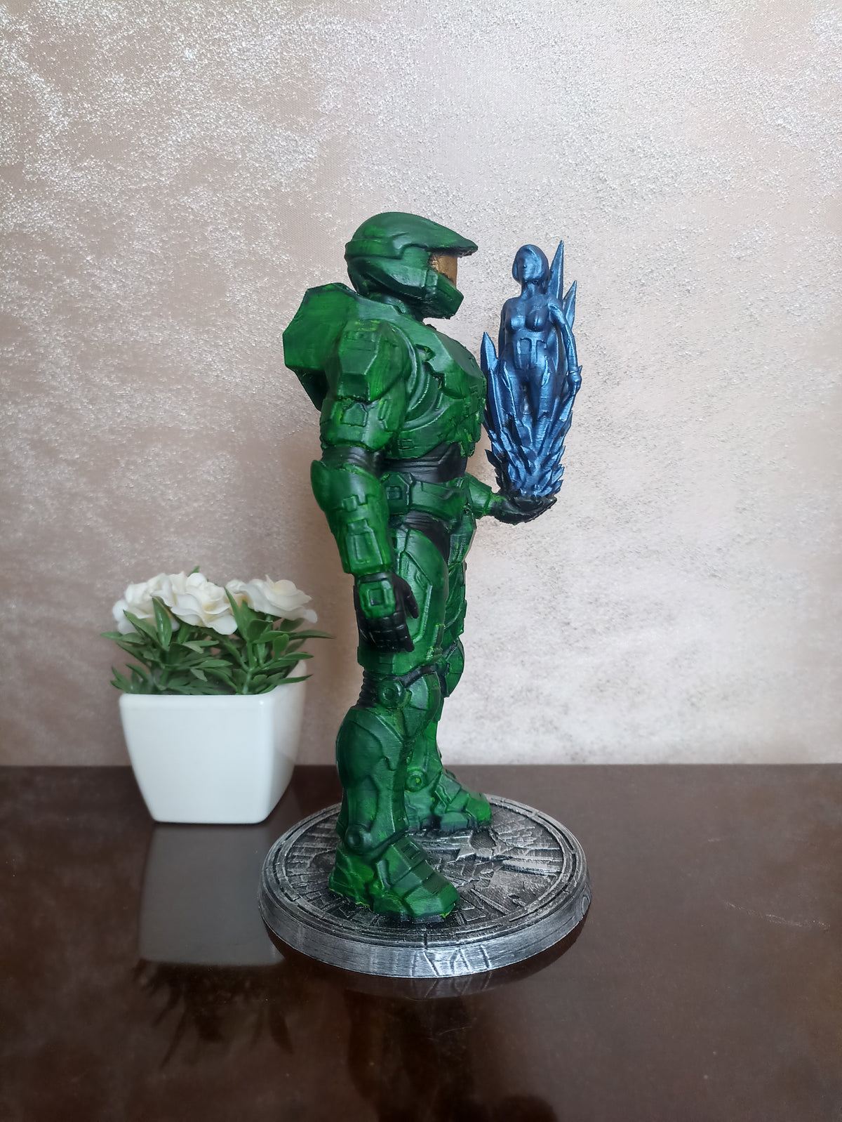 Halo Master Chief Statue