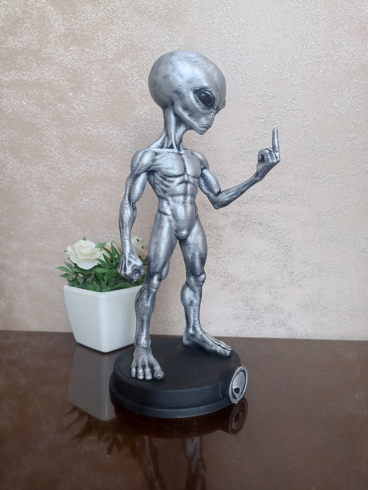 3D Printed Grey Alien Figure: Rebellious Pose