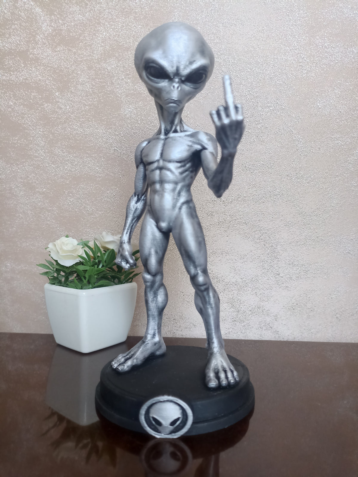 3D Printed Grey Alien Figure: Rebellious Pose