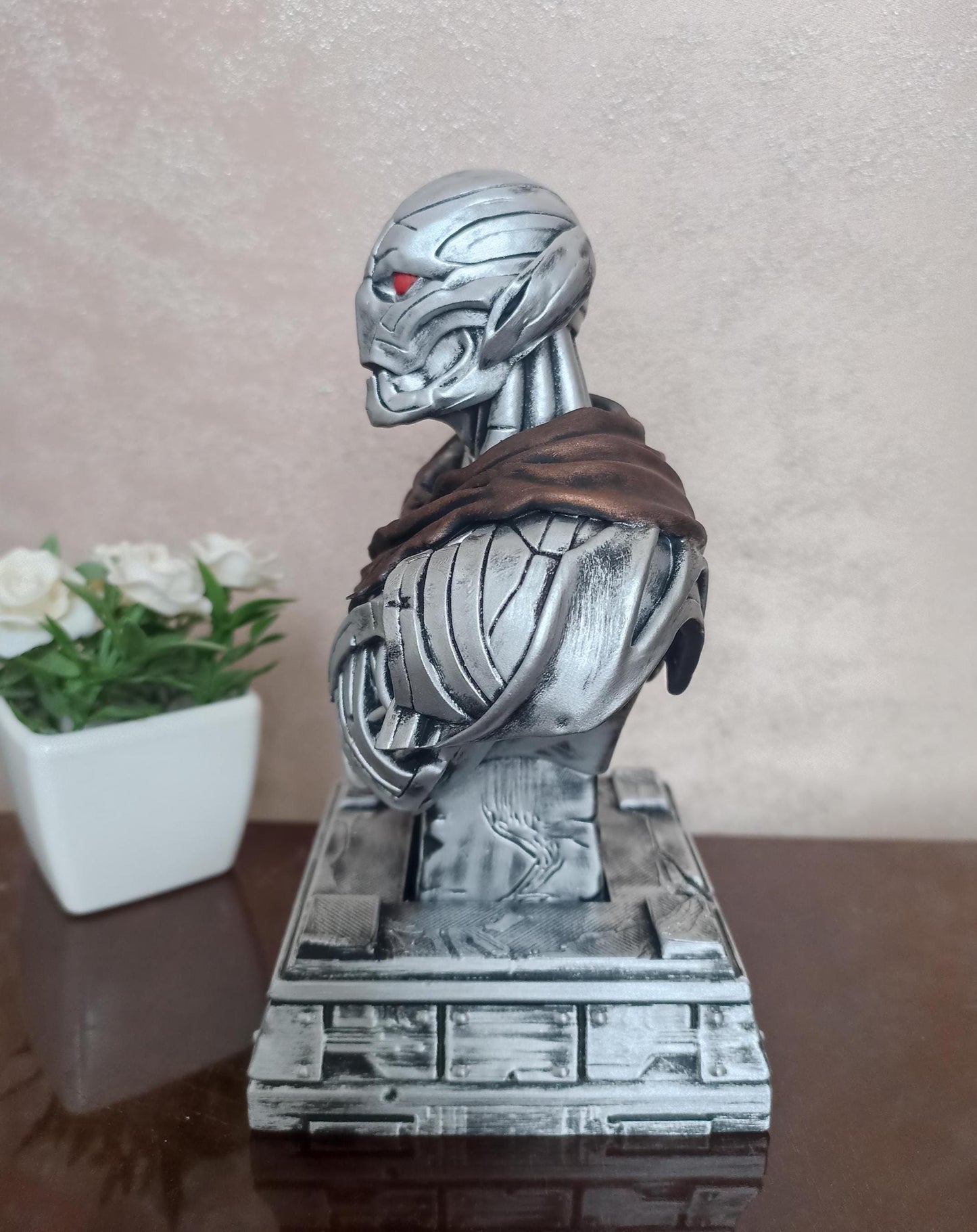 Ultron resin statue display, Marvel Avengers fan art desk decoration gift