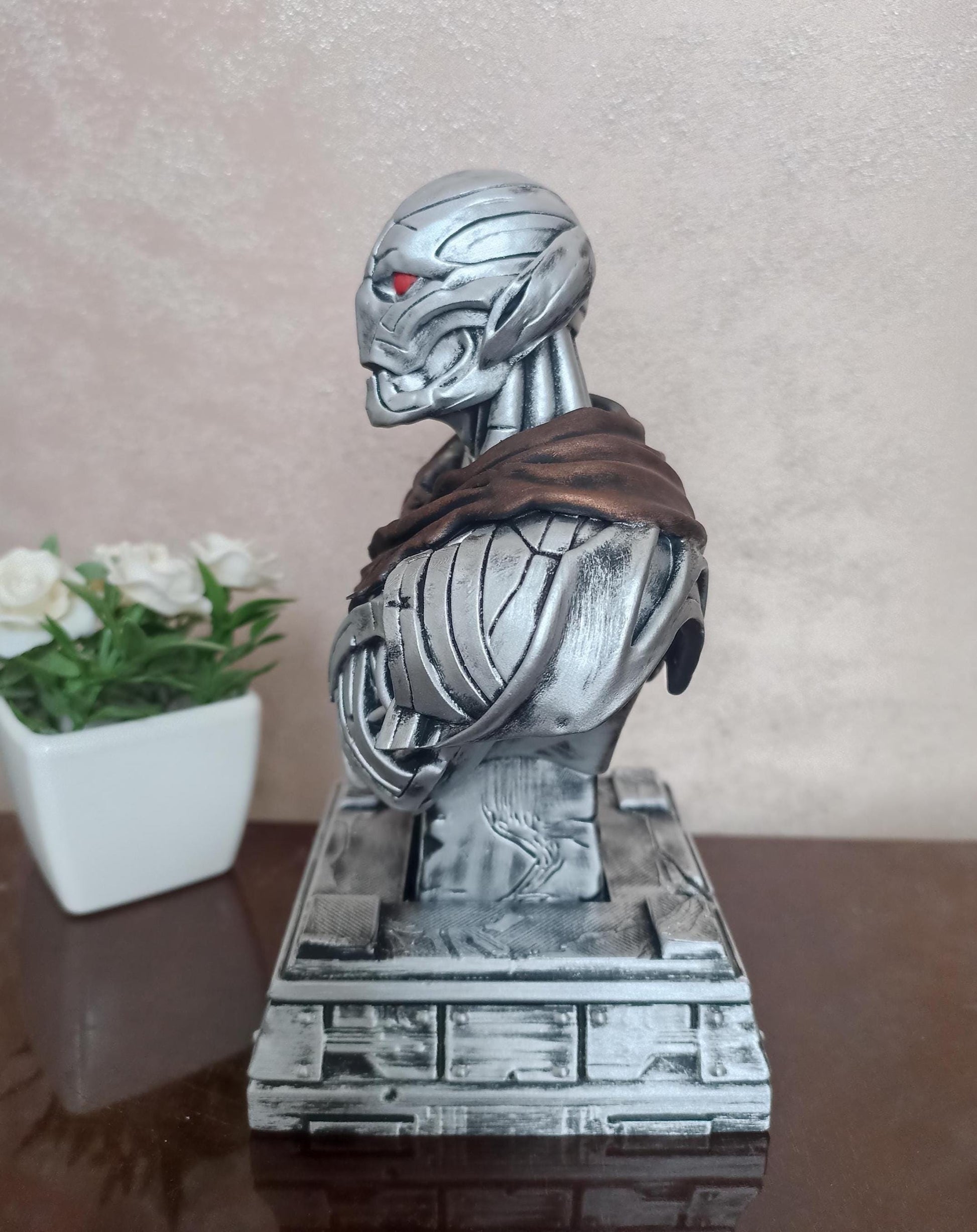 Ultron resin statue display, Marvel Avengers fan art desk decoration gift