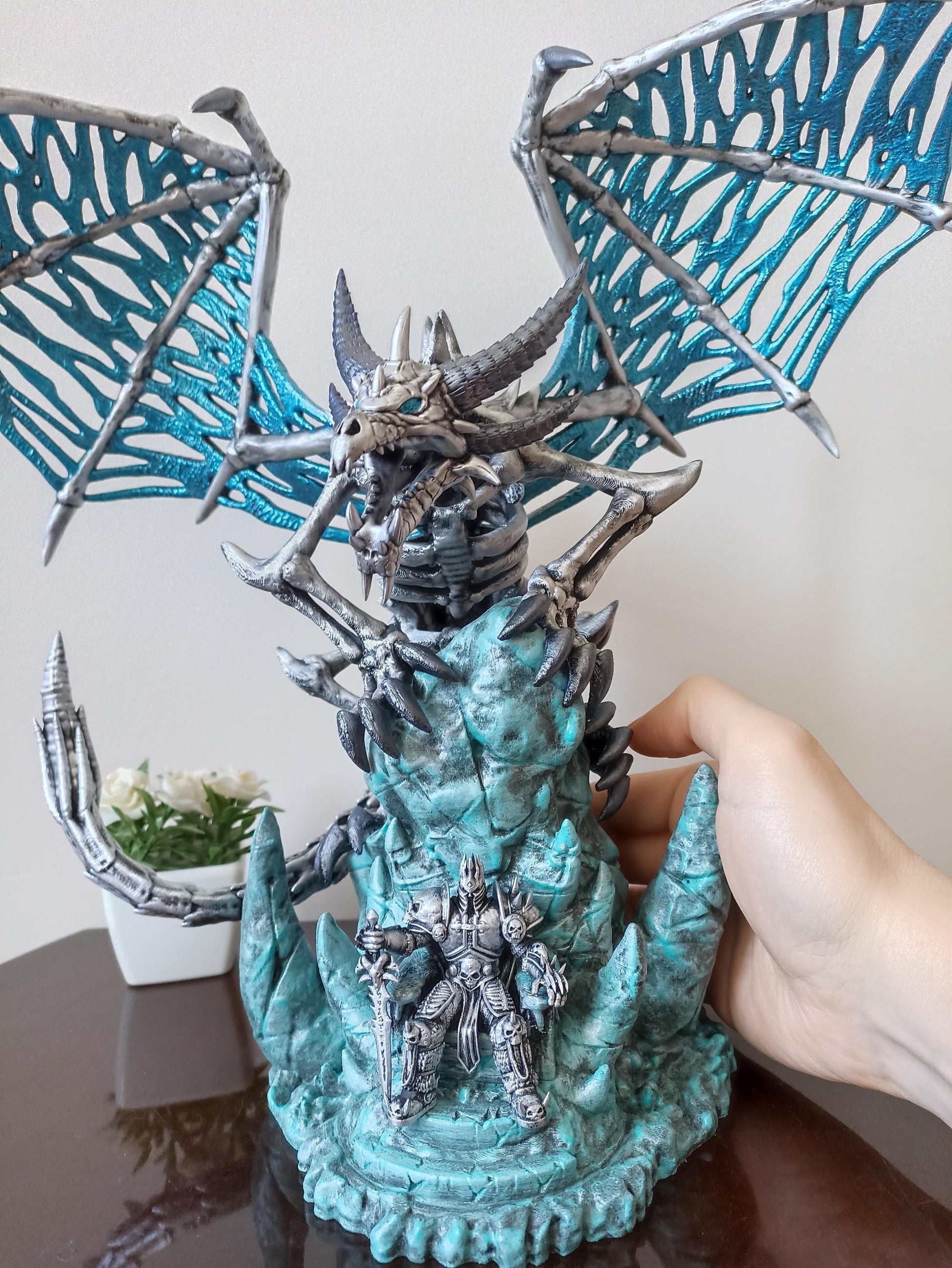 Lich King and Sindragosa Figure, Arthas On Throne