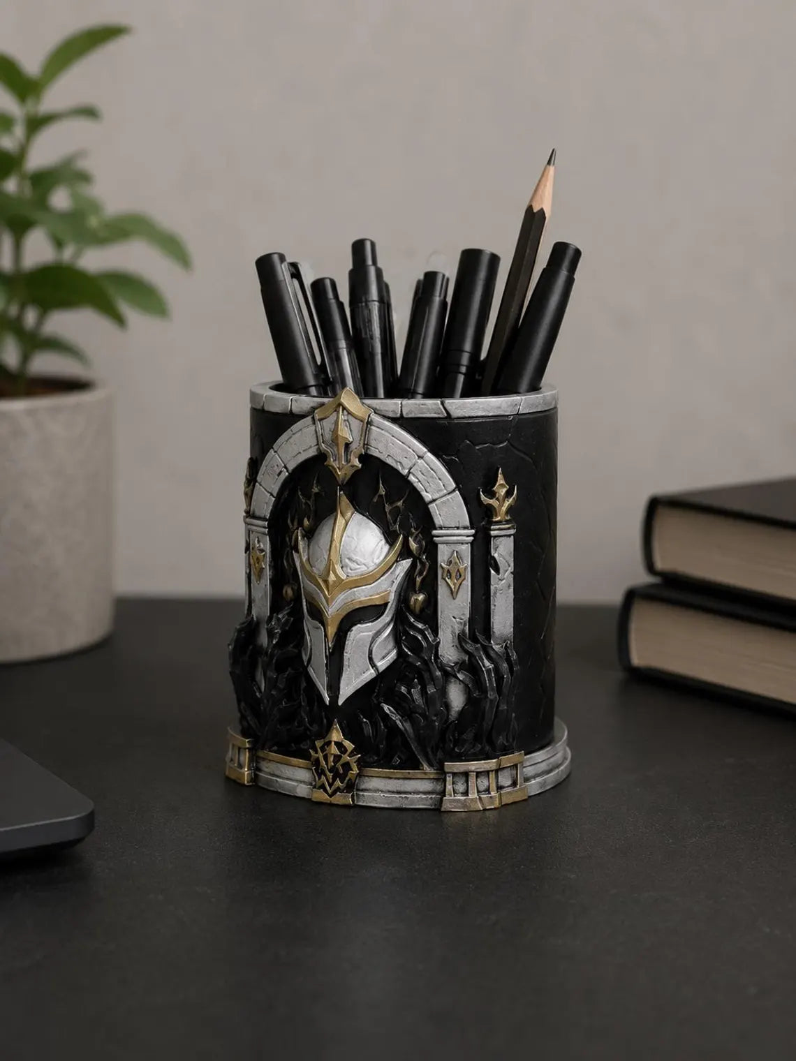 Solo Leveling Pen Holder, Anime Pencil Cup Desk Organizer