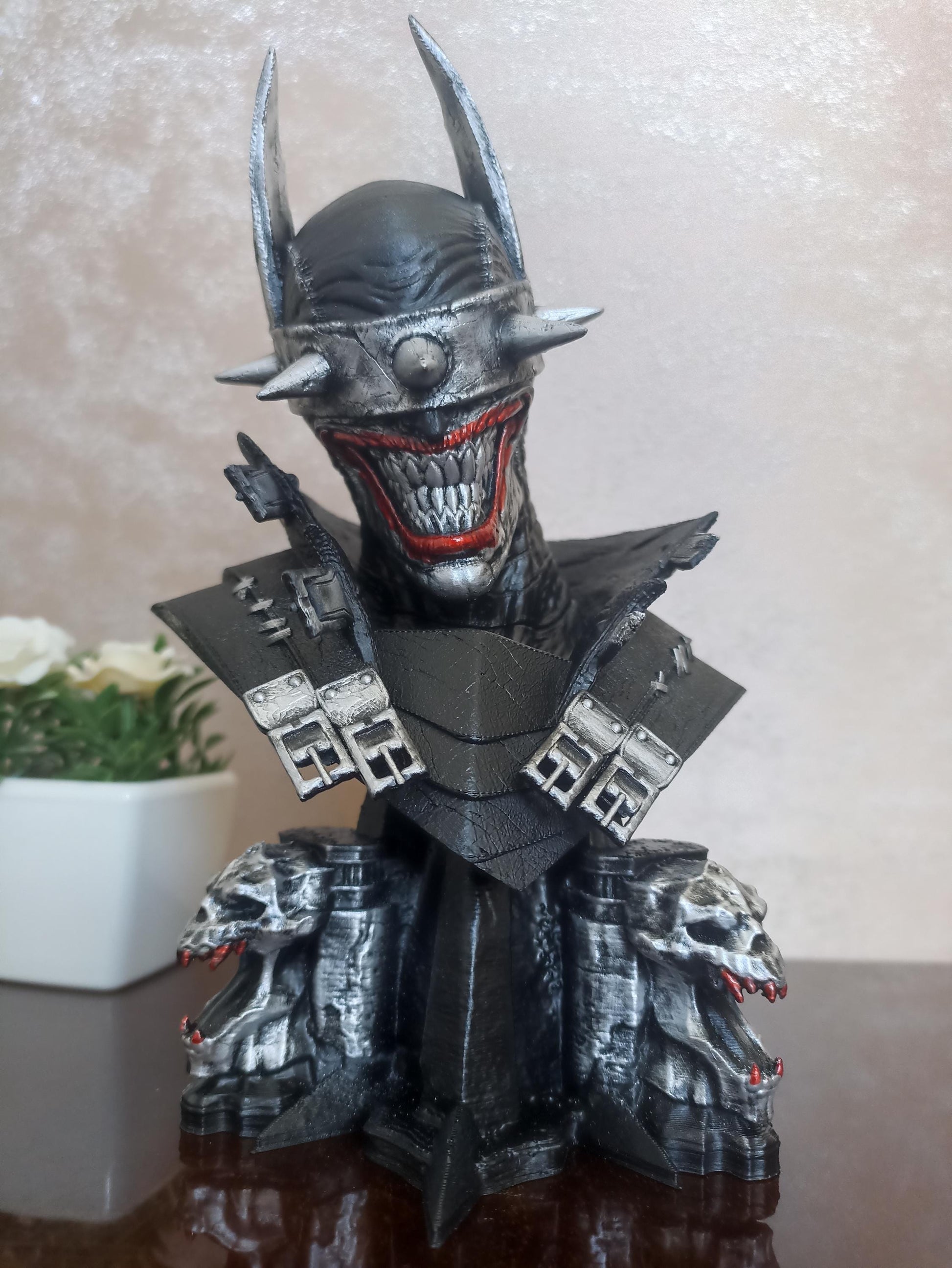 DC fan art hand-painted collectible figure