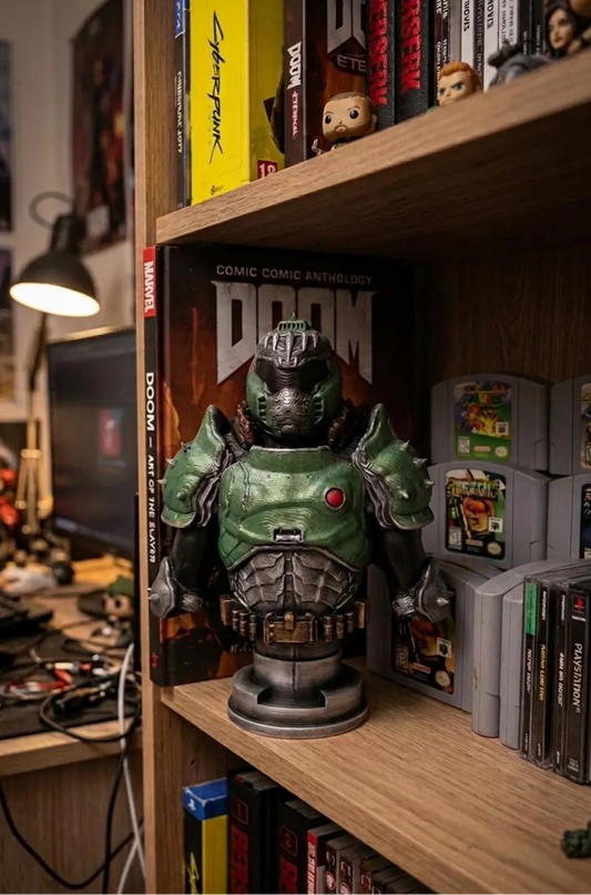 Doom Eternal fan art hand-painted collectible figure