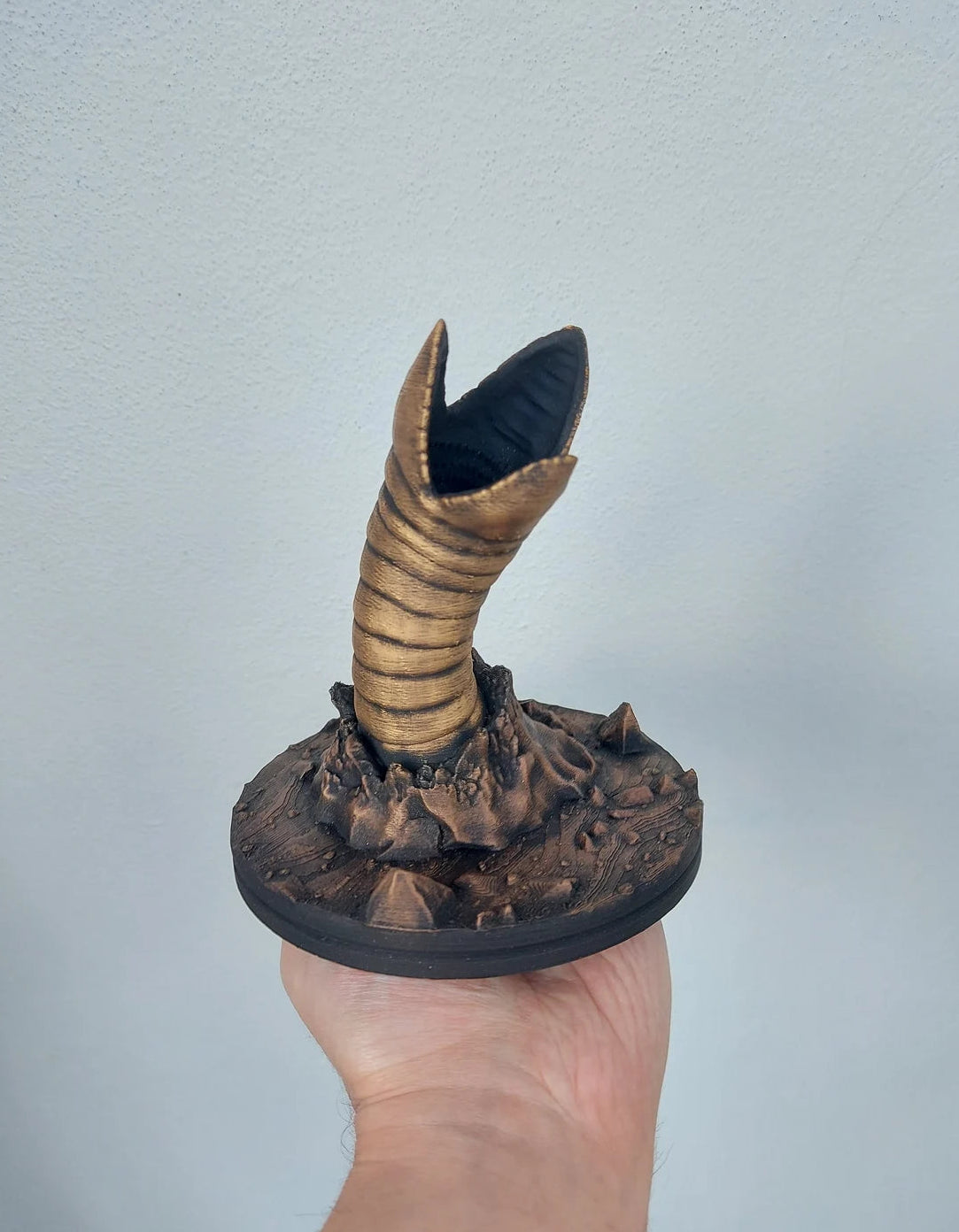 Dune Sandworm resin statue display, sci-fi movie fan art collector desk decoration gift
